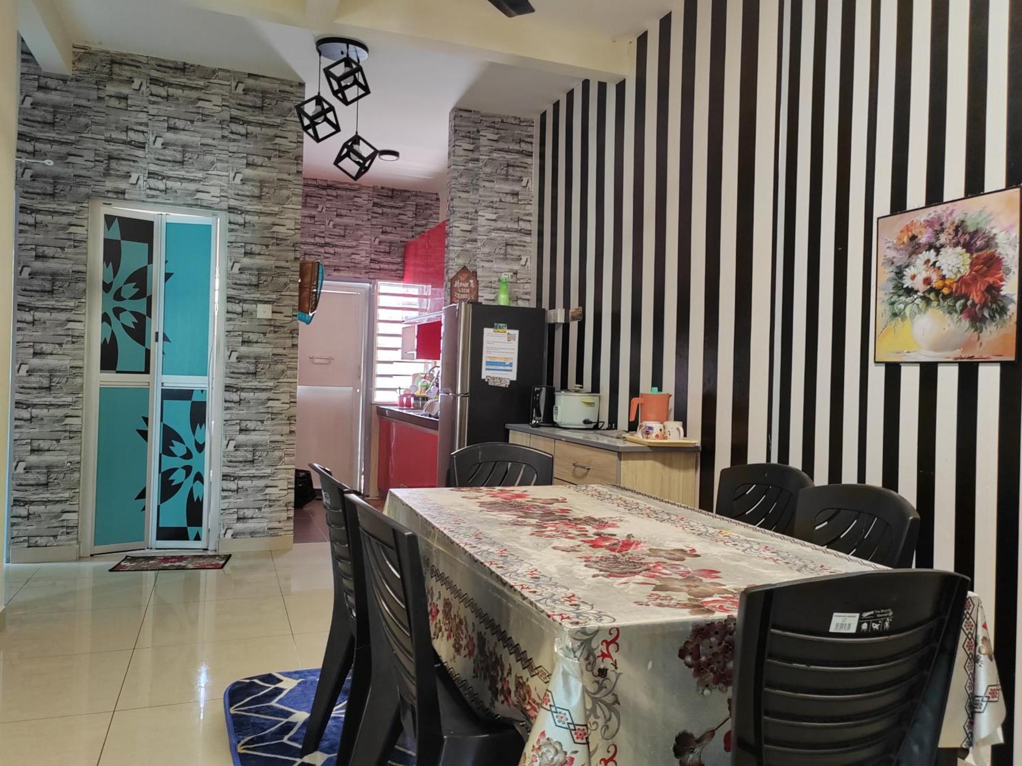 Teratak Delisha -Musslim Villa Kampong Jemampar Exterior foto